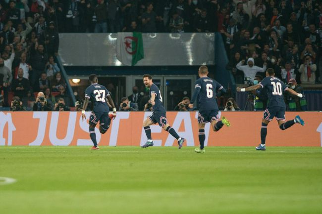 乡野孽乱